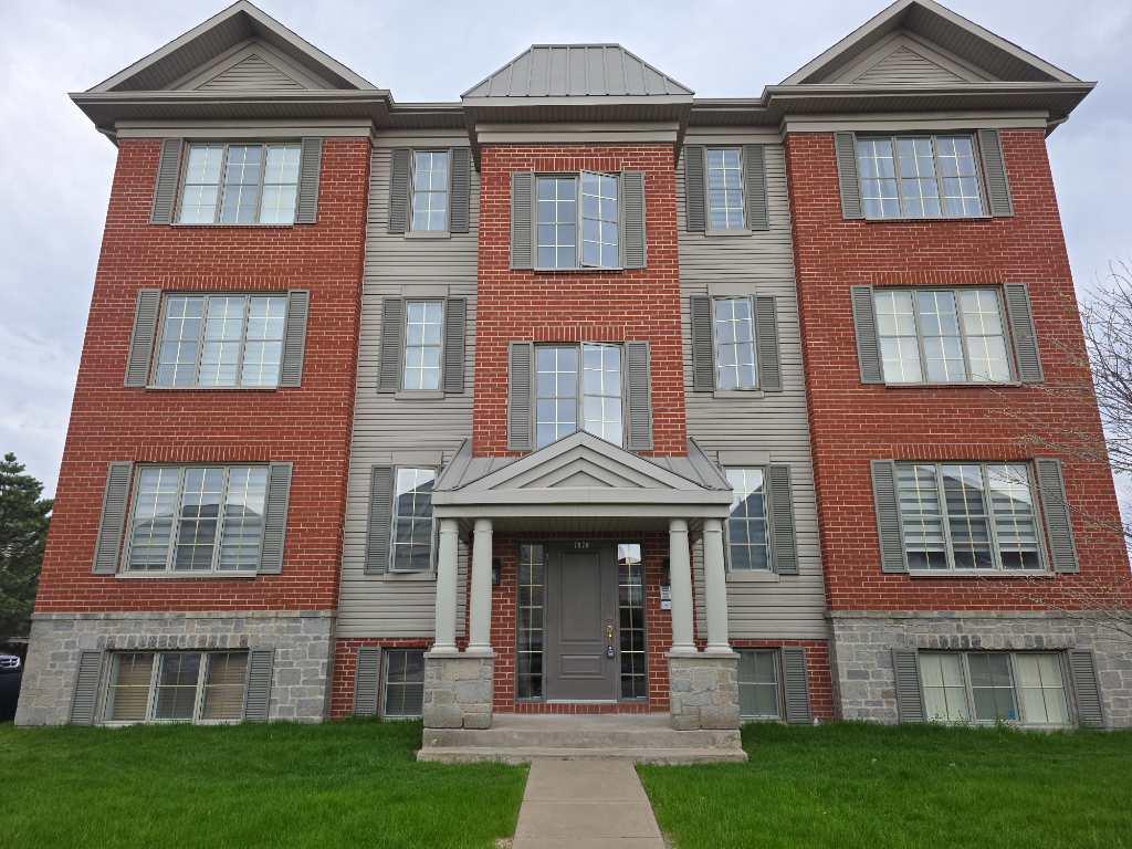 Condo 4 1/2 à louer - Brossard - Dix30 | 3292553