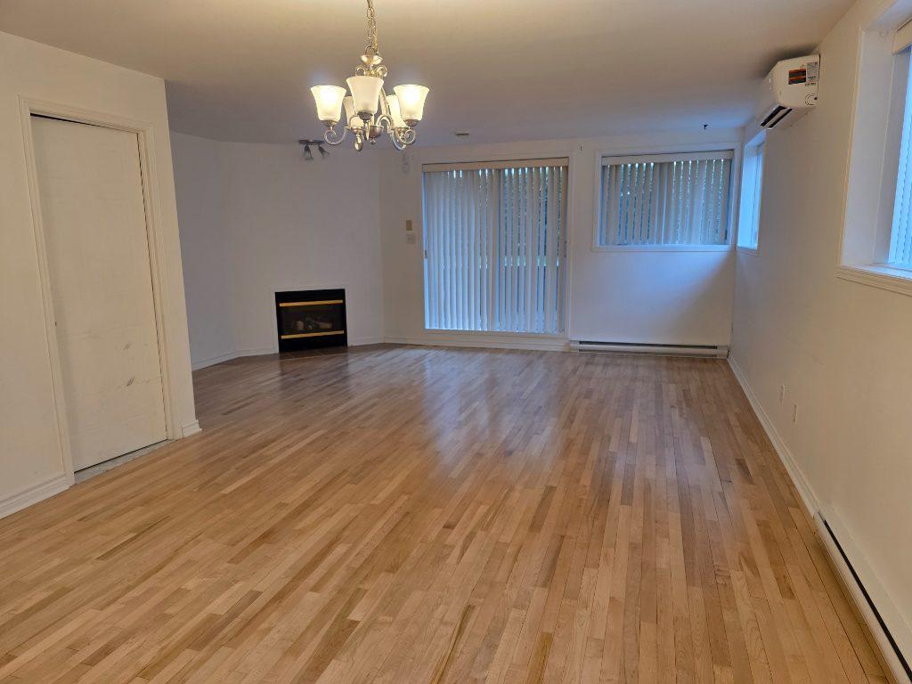 Condo 4 1/2 à louer - Brossard - Dix30 | 3292553