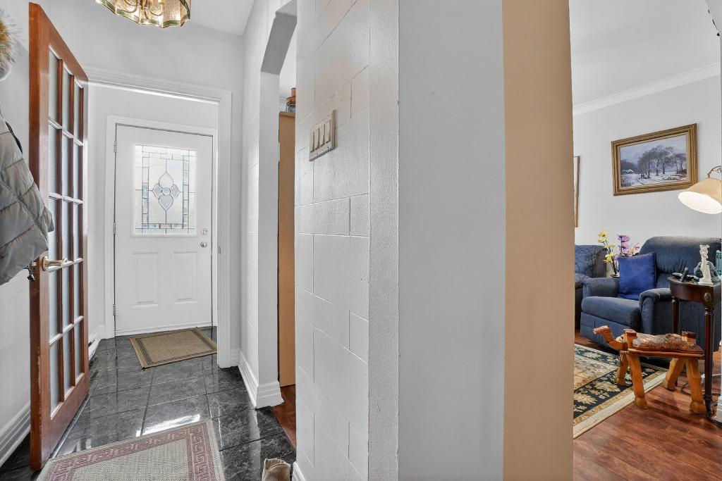 4 1/2 RDC + Cour à Verdun - Crawford Park - Libre 1er Juillet | 3292560