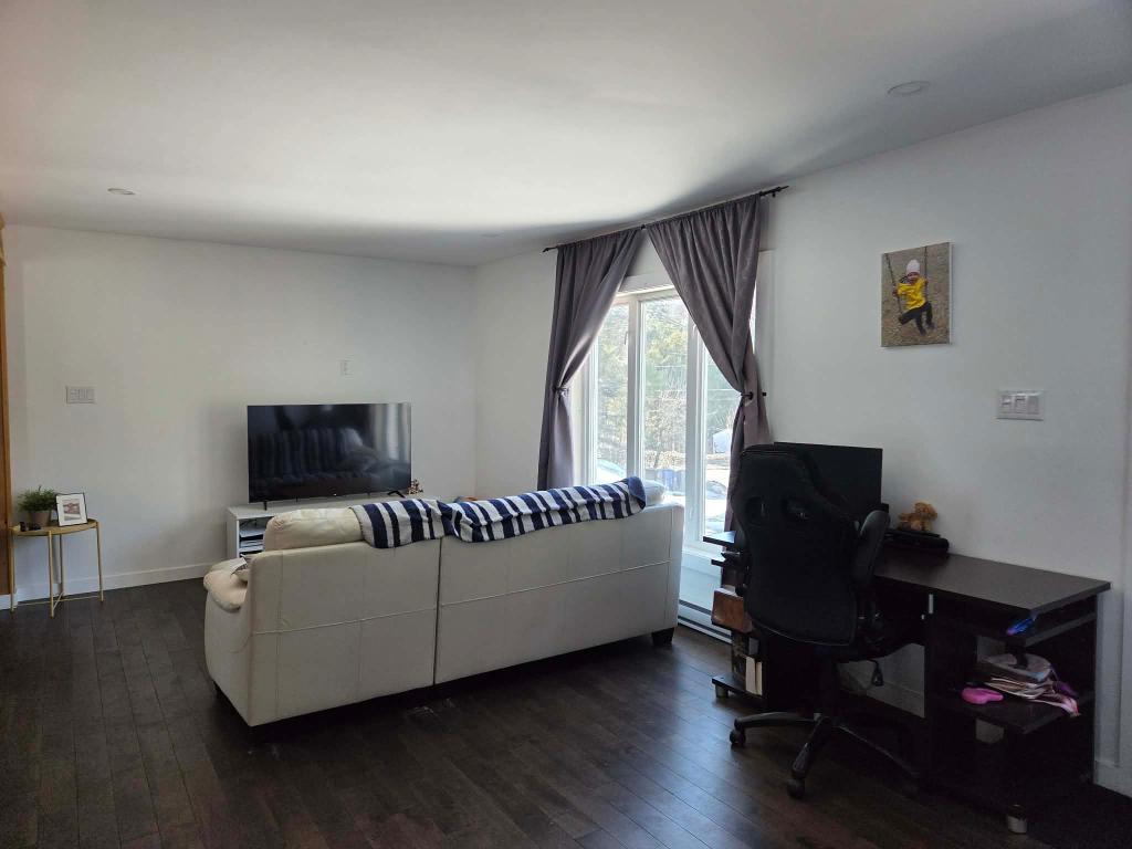 Magnifique 4 1/2 à Ste-Adèle, disponible maintenant | 3292580