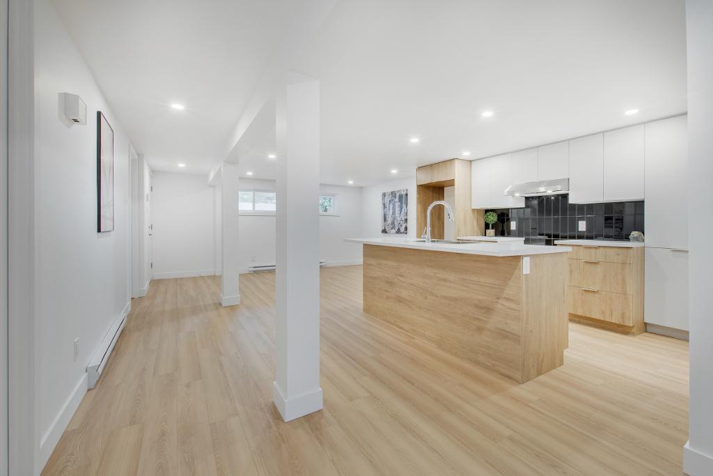Spacieux 5 1/2 à louer à Charlemagne ! | 3292588