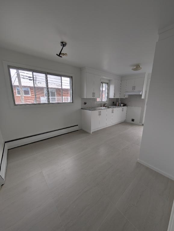 Grand 5 1/2 RÉNOVÉ St-Léonard | 3292608