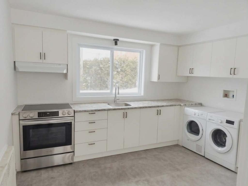 All new renovated 4 1/2 | 3292611
