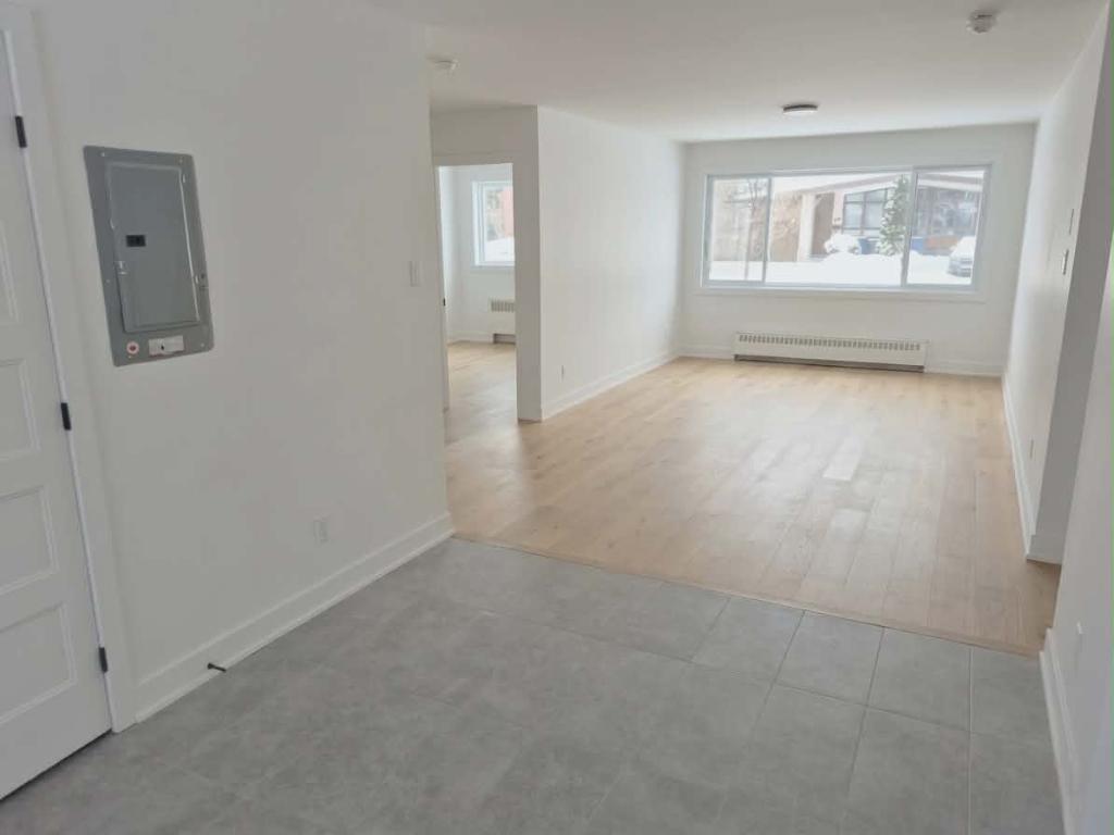 All new renovated 4 1/2 | 3292611