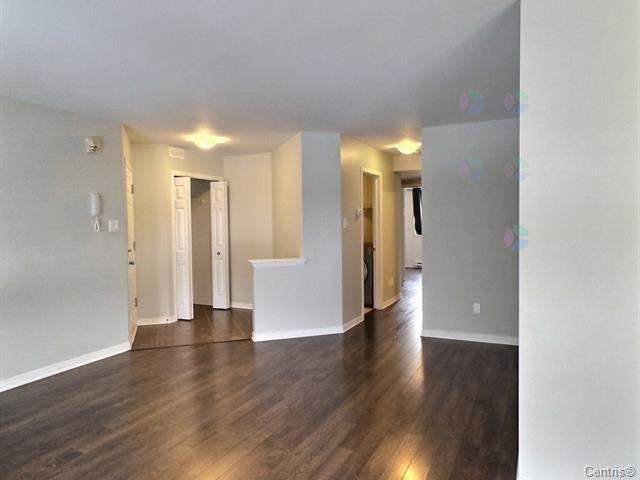 Luxueux condo 2 chambres, 1er juil, Gare Vaudreuil ( Vaudreuil-Dorion ) apaprtement / logement à louer | 3292680