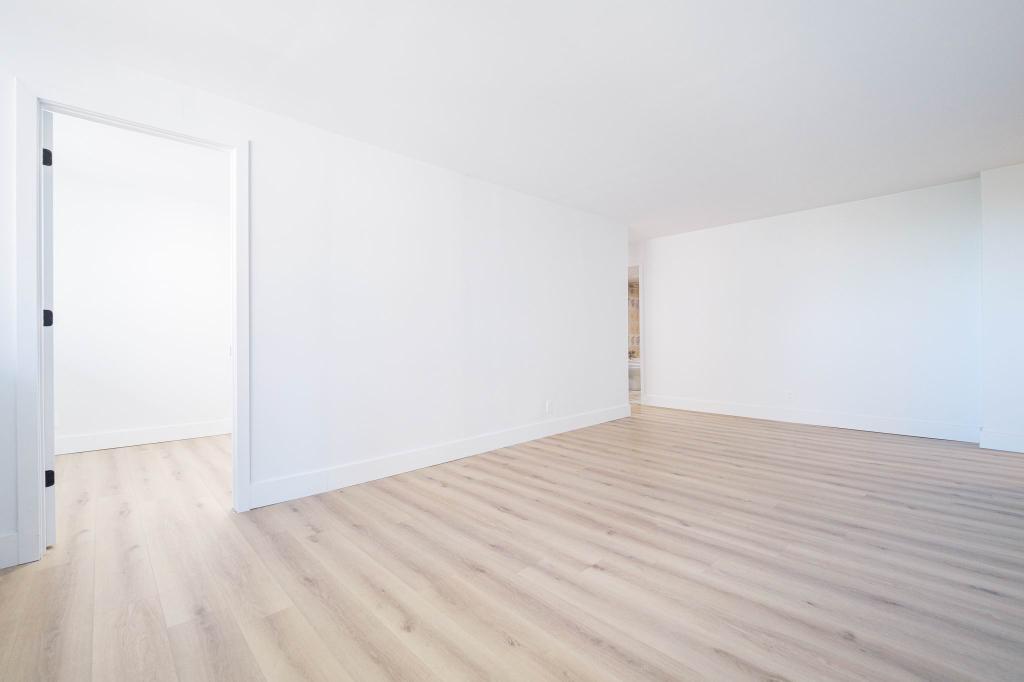 LIBRE - Face au Collège Bois-de-Boulogne Ahuntsic Montreal - appartement/ logement à louer | 3292713