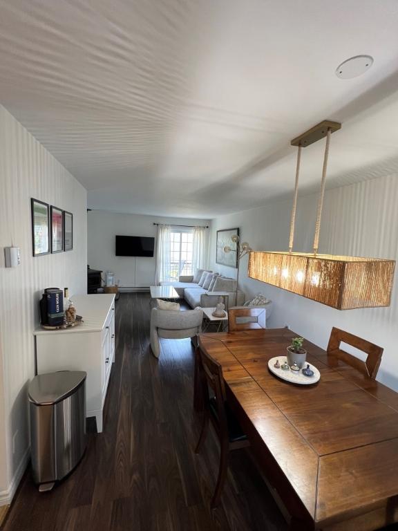 Condo à louer | 3292724