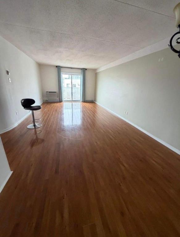 2 CH - 1 SDB - Gatineau - $1,720 /mo | 3292726