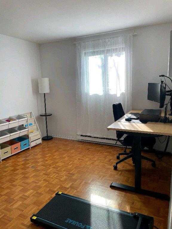 Grande Maison de Ville/Townhouse a Louer/for Rent | 3292759