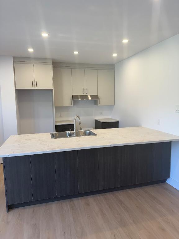 Logement neuf 3 chambres à louer Val-des-Monts | 3292790