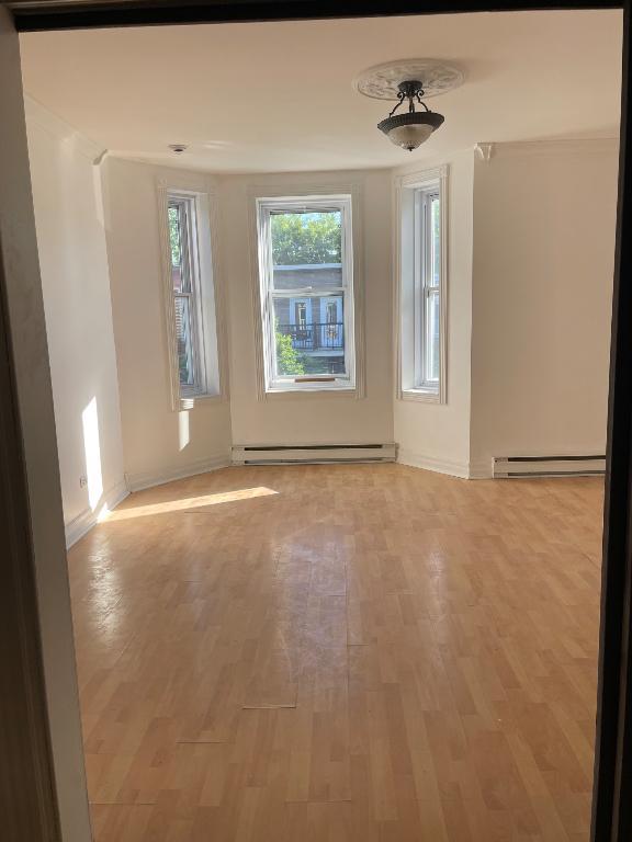 Grand 5 1/2 sur le plateau Mont Royal | 3292809