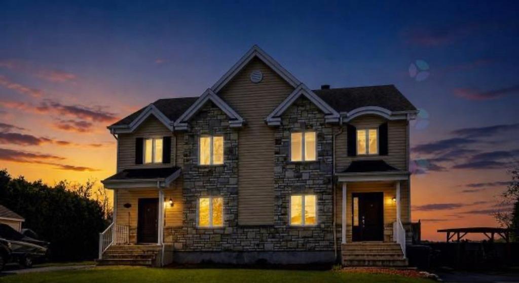 10 1/2 une maison jumelée à Sainte Victoire de Sorel | 3292812