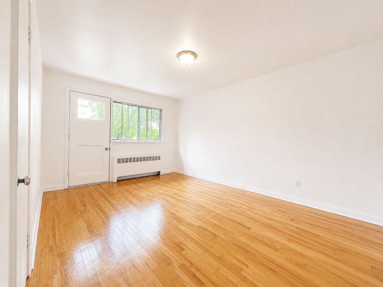 2 CH - 1 SDB - Montréal - $1,450 /mo | 3293628