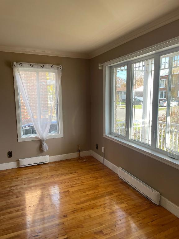 Superbe 5½ lumineux au rez-de-chaussée – Près du canal de Beauharnois Disponible dès le 1er juillet. | 3293709