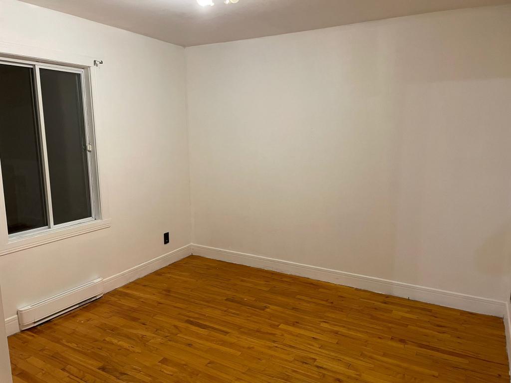 Superbe 5½ lumineux au rez-de-chaussée – Près du canal de Beauharnois Disponible dès le 1er juillet. | 3293709