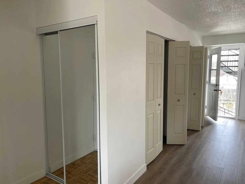 Grand 4½ rénové à louer | 3293831