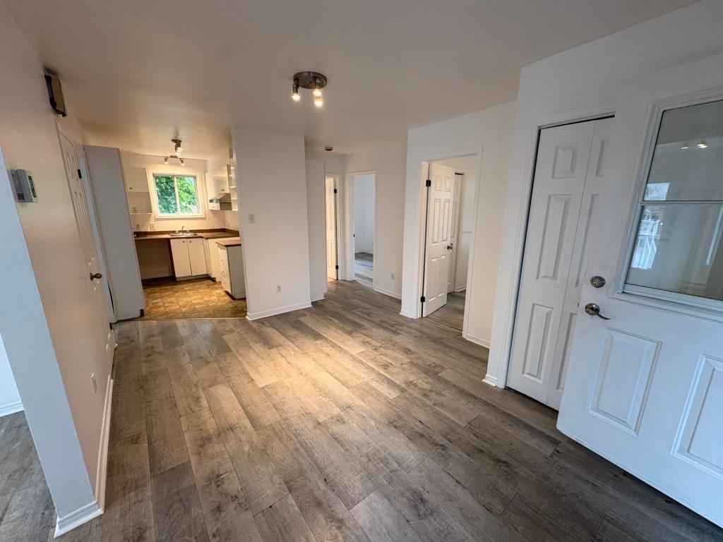 5 1/2 + sous-sol à louer | 3294216