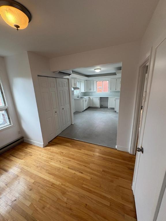 5 1/2 rénové et peinturé à LaSalle | 3294376