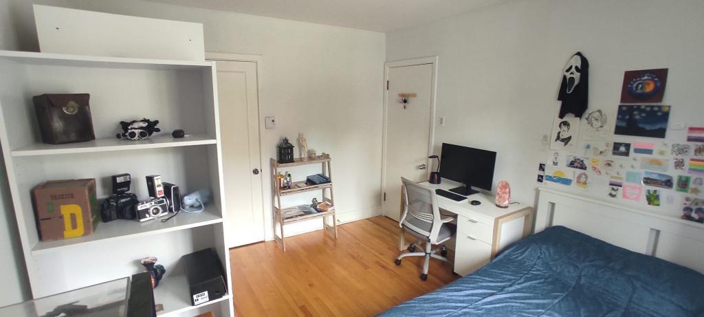 Cession de bail : Spacieux appartement sur 2 étages avec garage | Face au parc | Métro Sauvé | 3295063