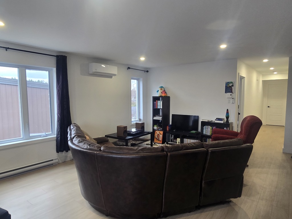 5 1/2 à Louer Juillet - Bromptonville | 3295178