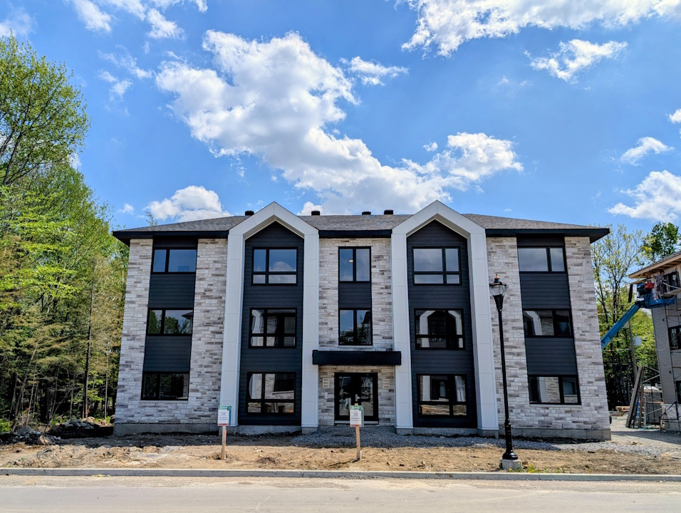 4½ Neuf à Louer, Saint-Jérôme | 3295185
