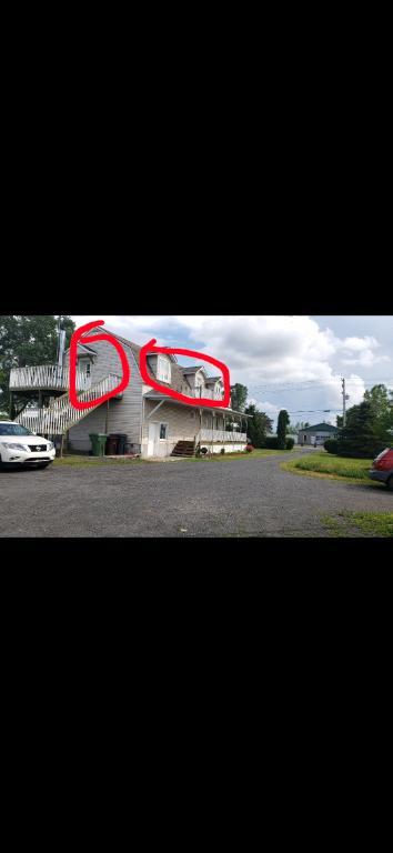 Logement 4 et demi | 3295206
