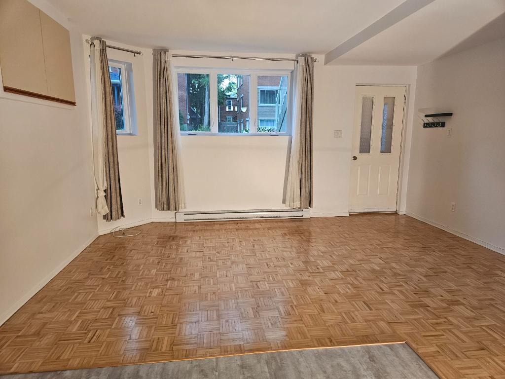 A louer 3½ Rénové, vieux Longueuil | 3295220