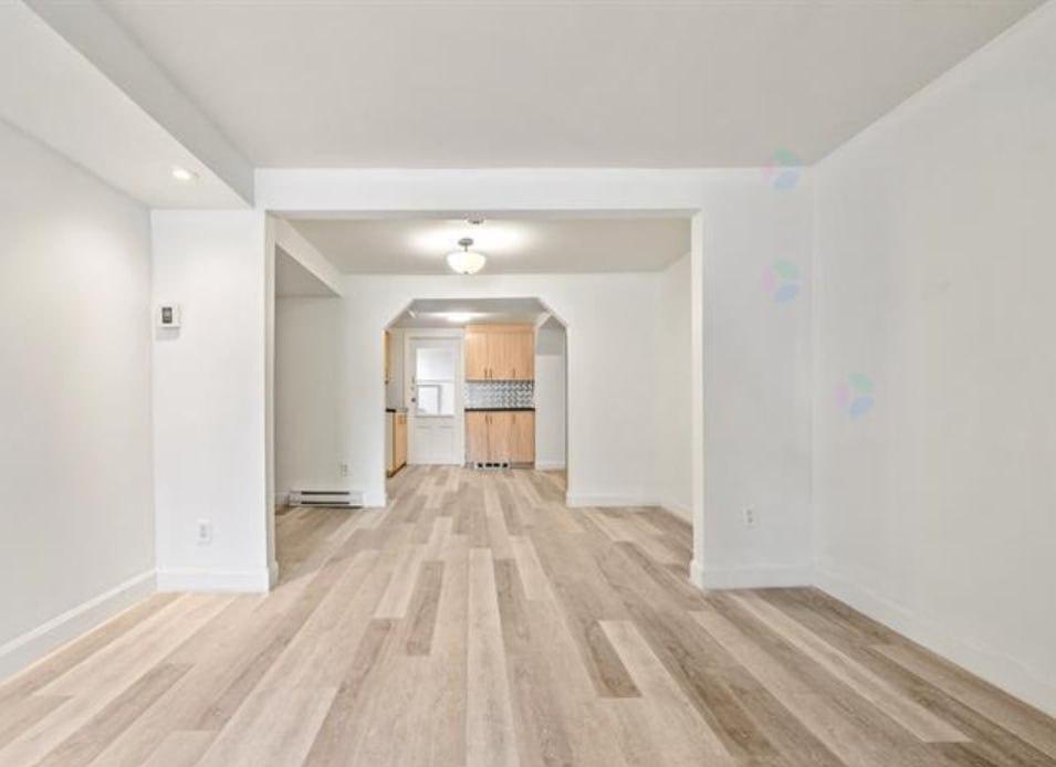 Grand 3 1/2 fraichement rénové à louer au 9308 avenue Bruchési à Montréal pour le 1er juillet | 3295247