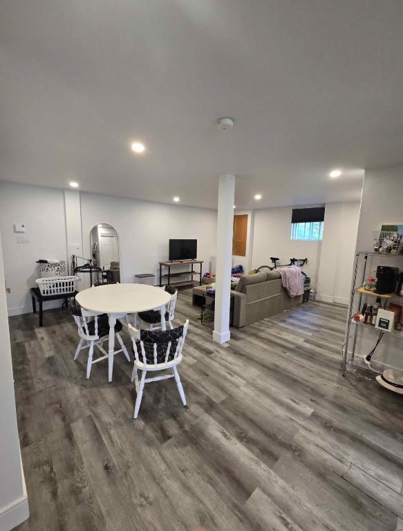 Logement 3 1/2 | 3295248