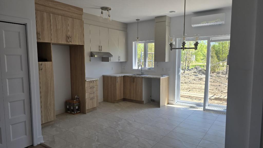 STE-CLOTILDE-DE-CHATEAUGUAY, LOGEMENT NEUF, 4 1/2 à louer | 3295251