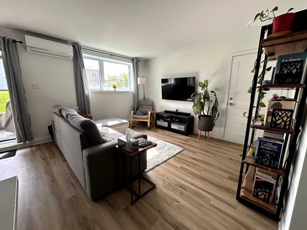 Appartement 3 chambres et 1 salle de bain, dispo maintenant | 3295276