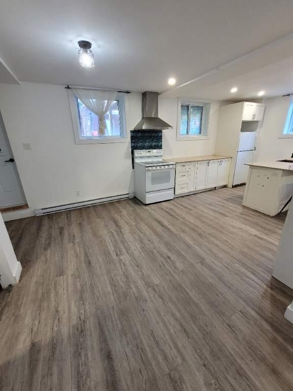 Logement 4 1/2 spacieux et rénové à Vaudreuil-Dorion avec stationnement | 3295283