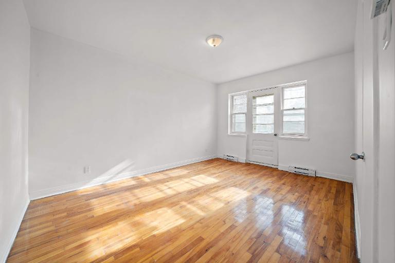 2 CH - 1 SDB - Montréal - $1,615 /mo | 3295305