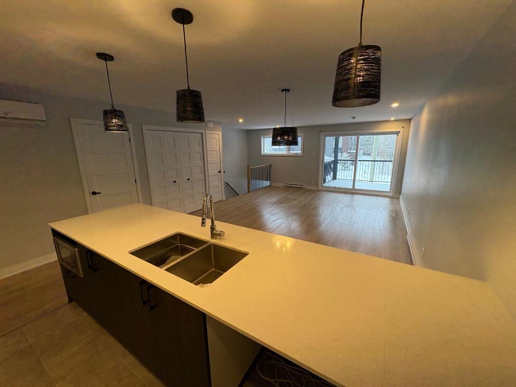 Cession de bail - 4½ à Bromont | 3296639