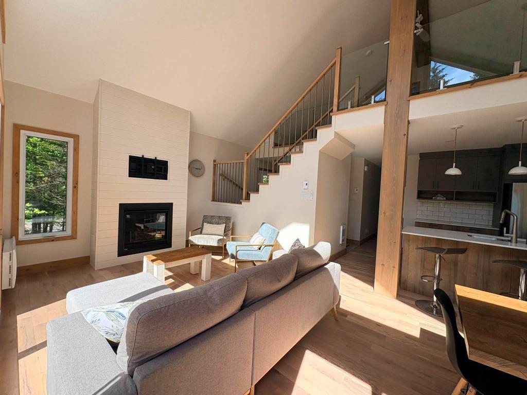 Chalet à louer de 3 chambres et 2 salles de bain avec accès au lac (location saisonnière) | 3295334