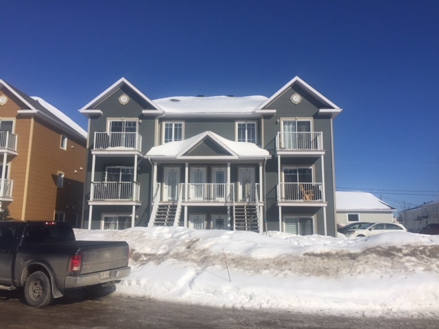 4 1/2 Riviere-du-Loup | 3295981