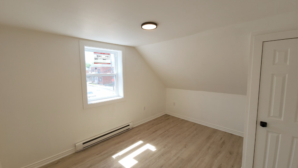 Semi-détaché Rénové 1590$ Valleyfield | 3296496