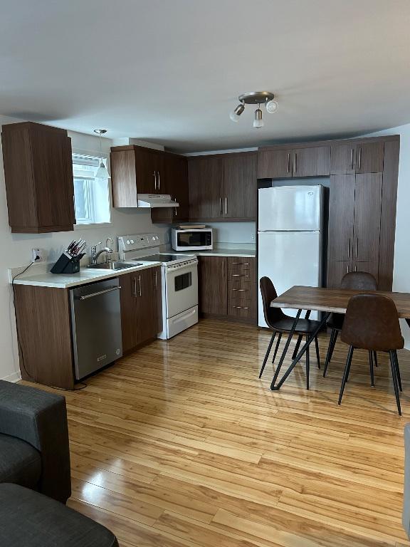 Appartement 31/2 à louer, Sainte-Sophie | 3296538
