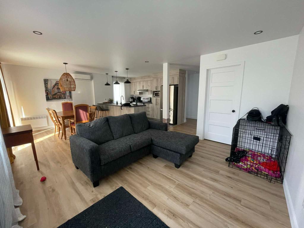 4-1/2 rez-de-chaussée | 3296573