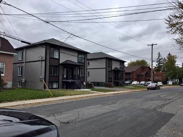 🔥 GRAND 5 1/2 À LOUER– SAINT-DAMASE 🔥 | 3296591