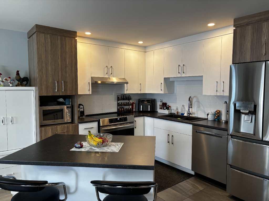 Condo 4 1/2 locatif moderne avec ascenseur | 3296597