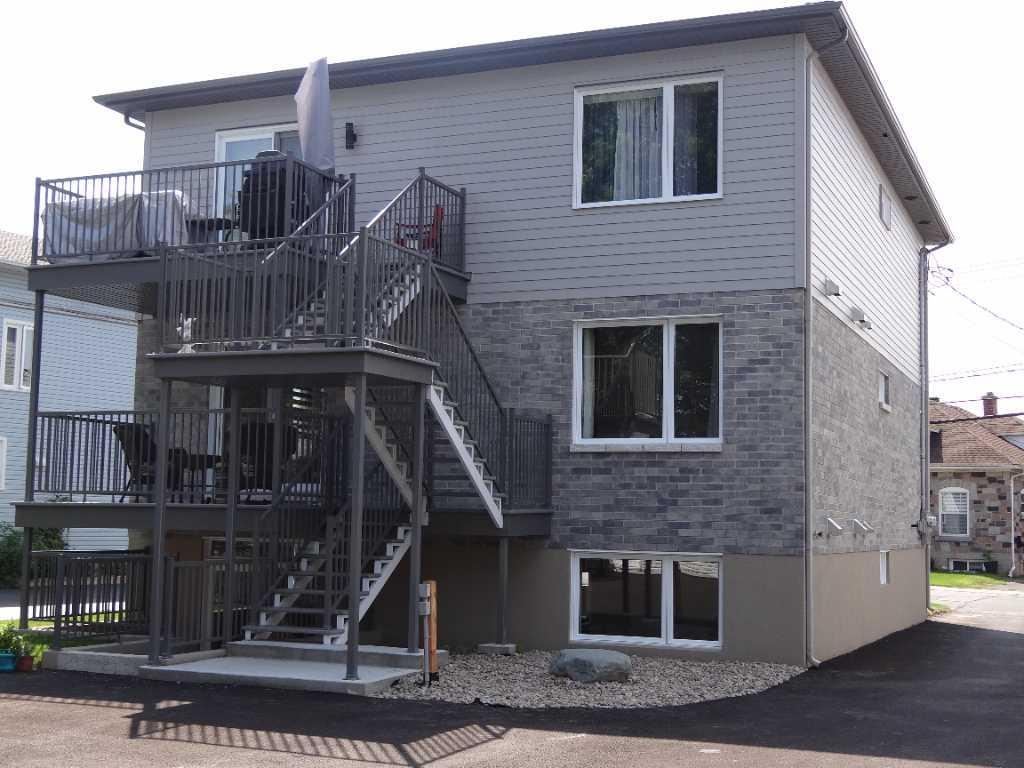 4 1/2 REZ-DE-JARDIN PLAFONDS 9 PIEDS AVEC CABANON | 3296607