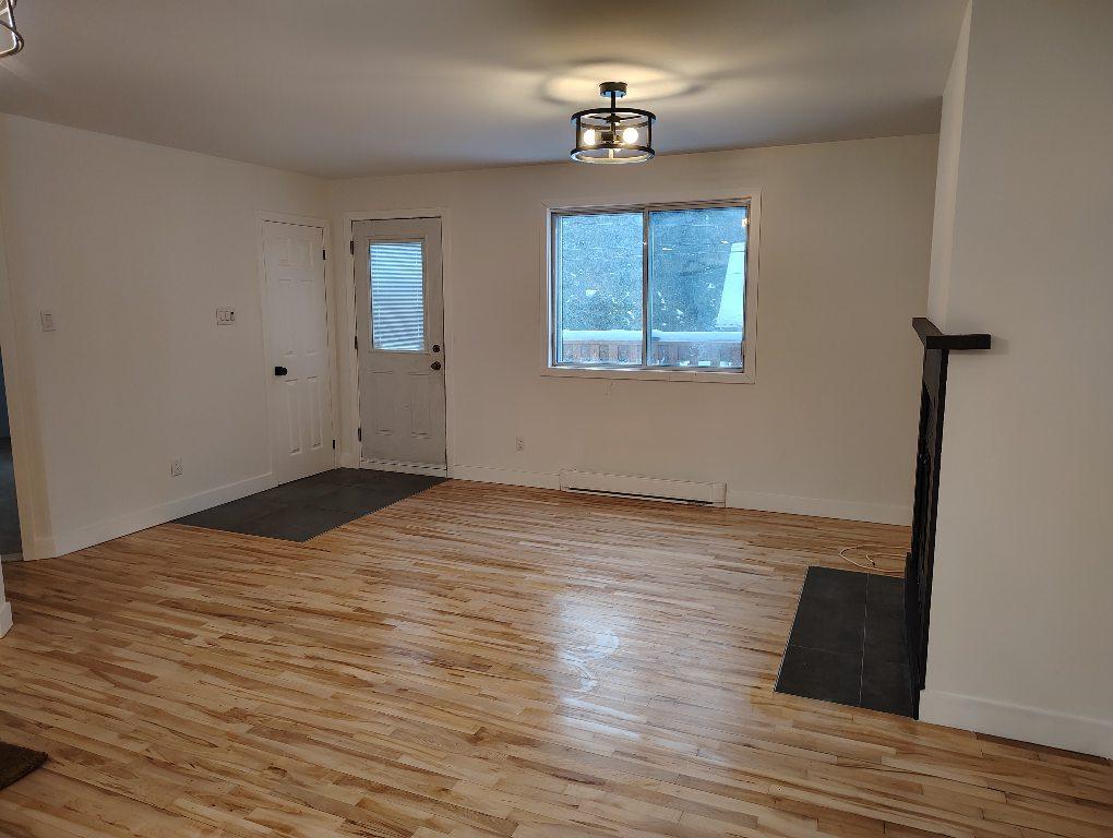 4 1/2 à st sauveur | 3296652