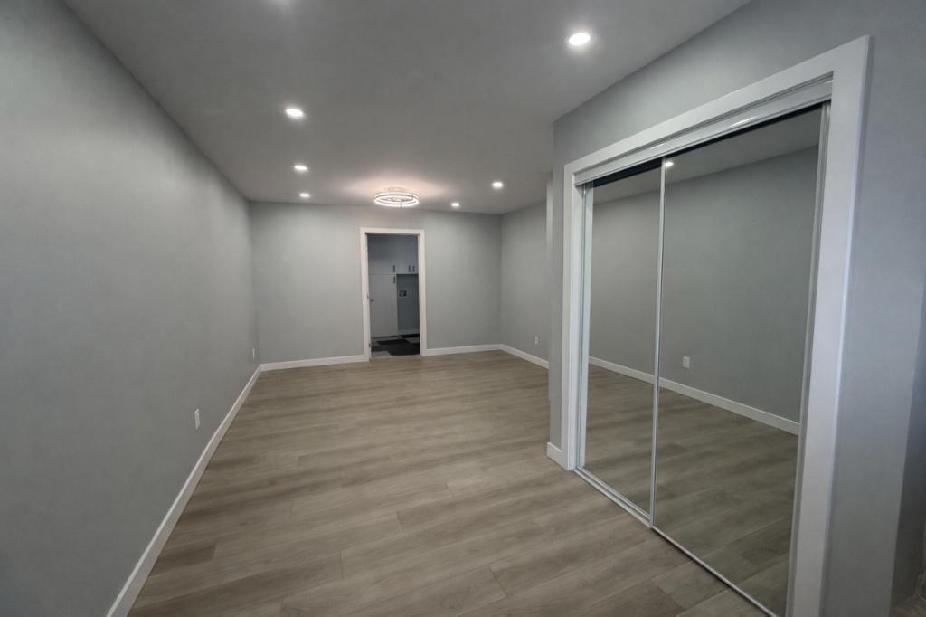 Très grand 3 1/2 complètement NEUF sur 2 étages - Vanier | 3297188