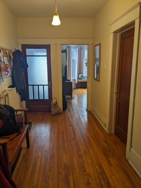Grand 4 1/2 chauffé, adjacent plateau, libre 1er juillet ou 1er août | 3297204