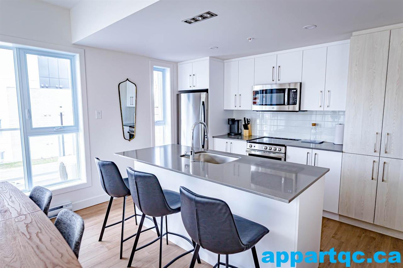 Québec – À LOUER + Gym + Club House + 2 chambres JUILLET | 3297261