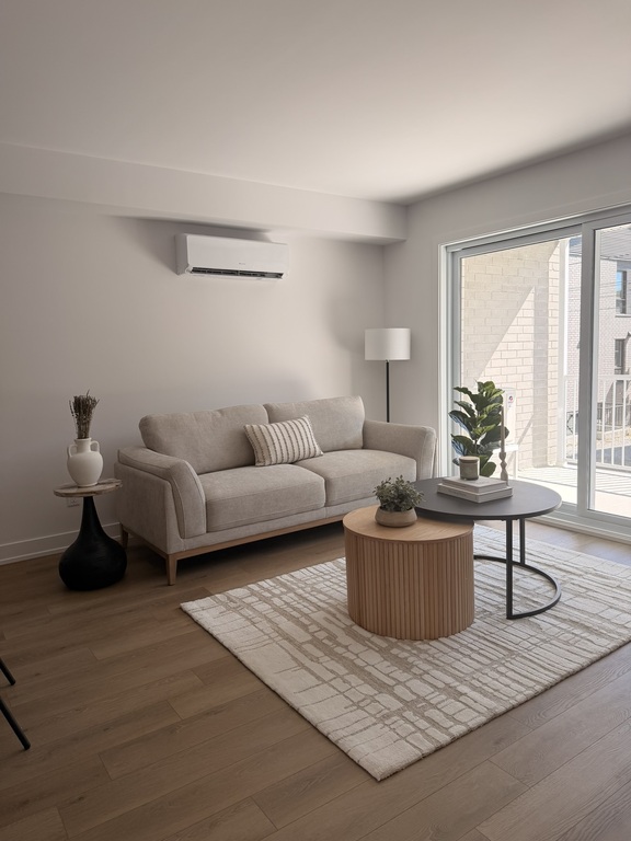 $1495 - 2CH + BUREAU - 1 MOIS GRATUIT | 3241210