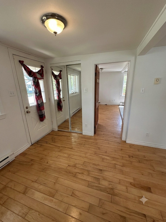 31/2 Près Du Cégep | 3297304