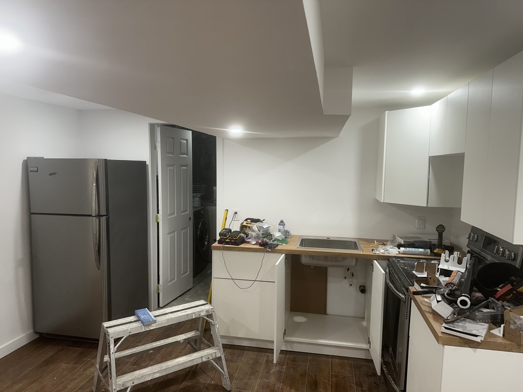Beau Sous-sol De 2 CC | 3297339