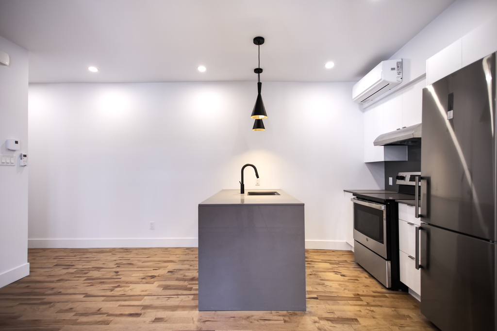 4/2 Moderne Avec électros | 3297343